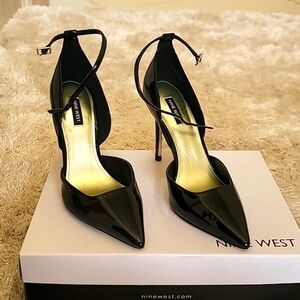 Nine West Finda 3 Pumps
